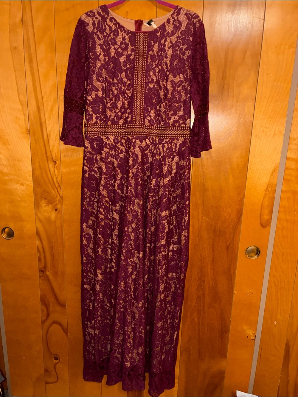 Retro Lace Overlay Maxi Dress in Deep Plum Sz L